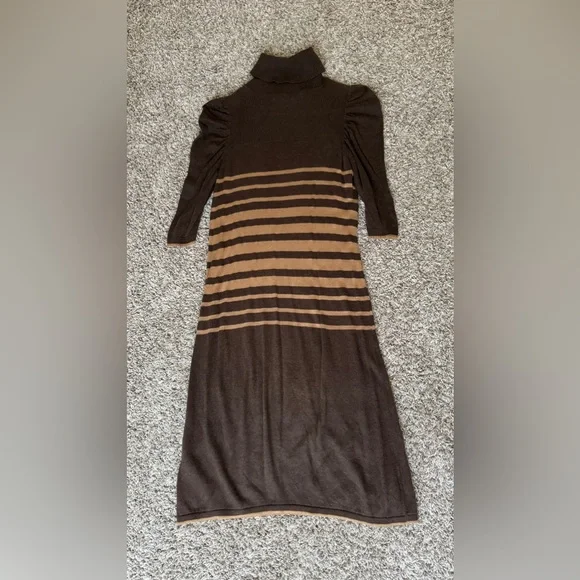 Dress - Picture 5 of 8